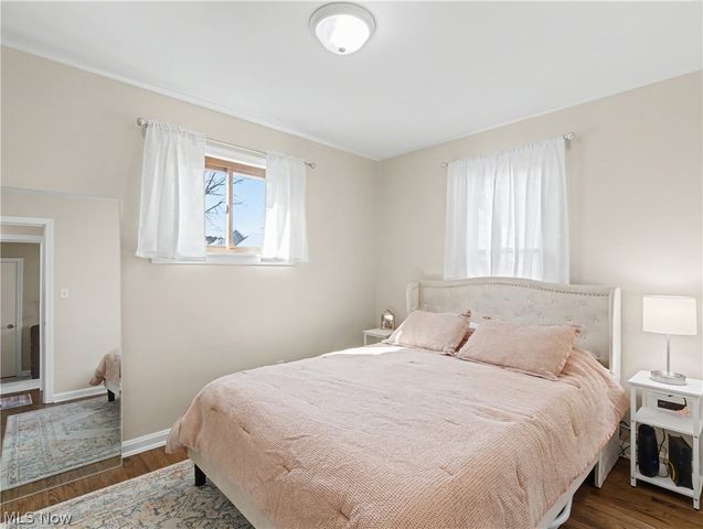 2682 9th Street, Cuyahoga Falls, OH 44221