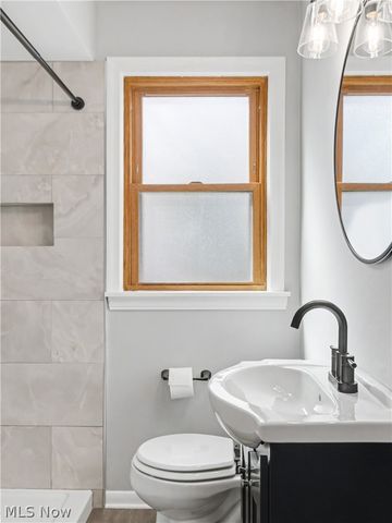 2682 9th Street, Cuyahoga Falls, OH 44221