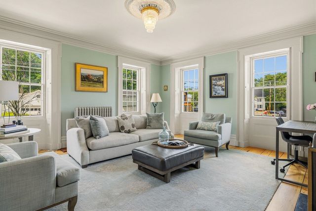 60 Main Street, Exeter, NH 03833