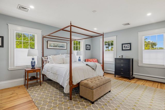 60 Main Street, Exeter, NH 03833
