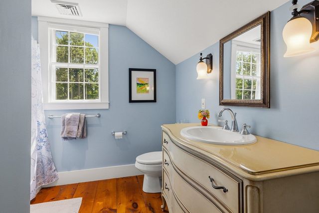60 Main Street, Exeter, NH 03833
