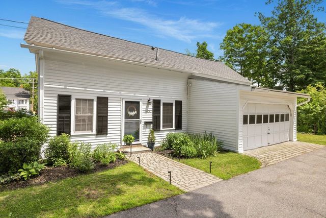 60 Main Street, Exeter, NH 03833