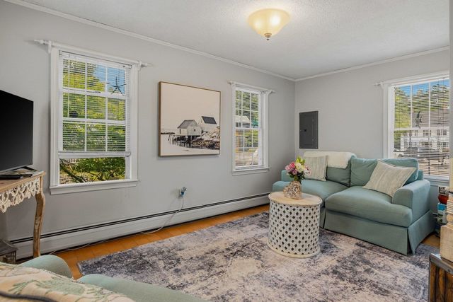 60 Main Street, Exeter, NH 03833