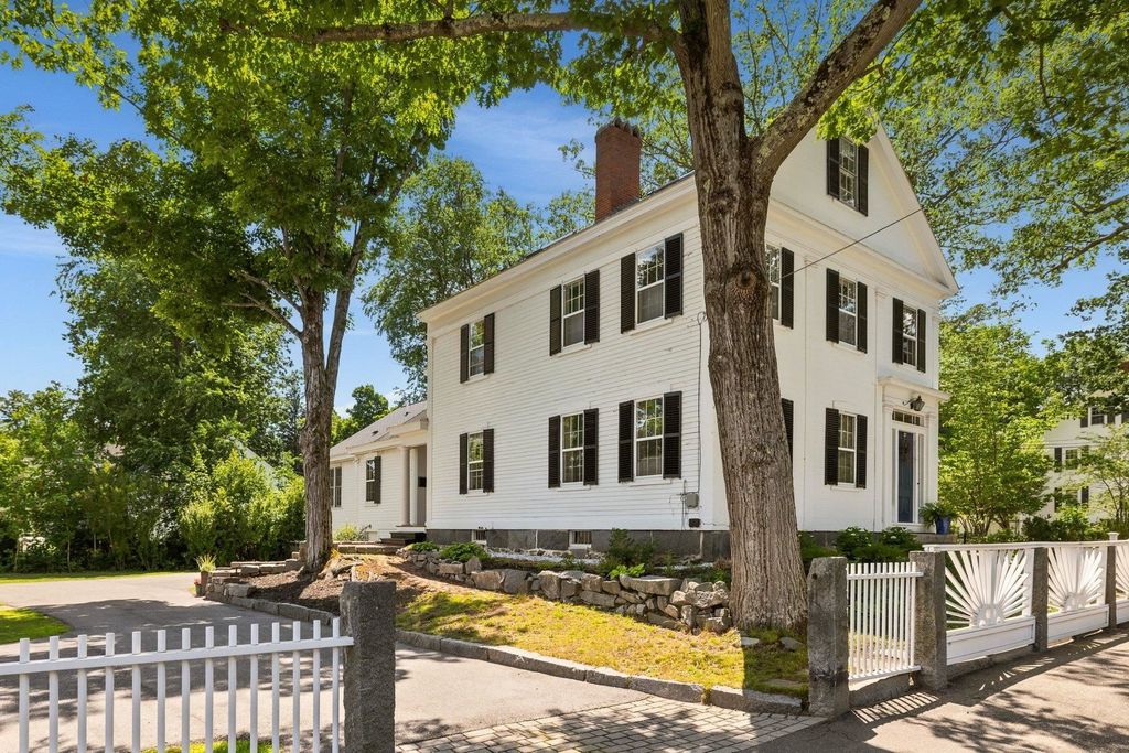 60 Main Street, Exeter, NH 03833