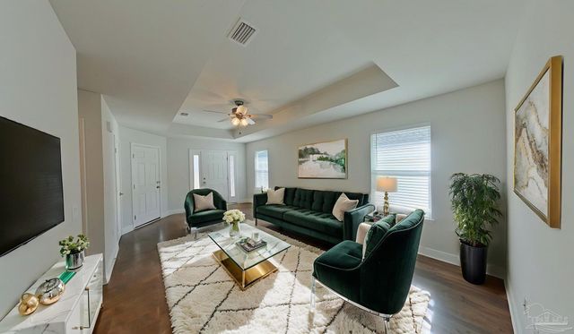 7081 Sonny Dr, Pensacola, FL 32504