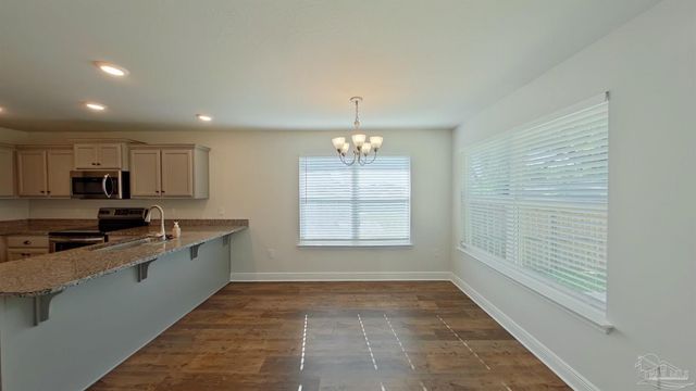 7081 Sonny Dr, Pensacola, FL 32504