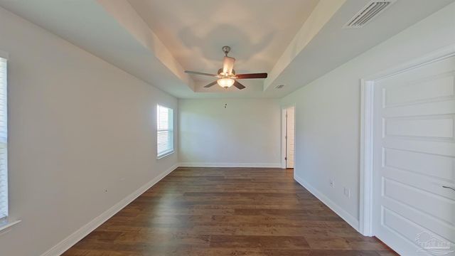7081 Sonny Dr, Pensacola, FL 32504
