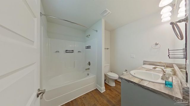 7081 Sonny Dr, Pensacola, FL 32504