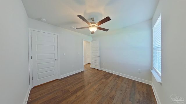 7081 Sonny Dr, Pensacola, FL 32504
