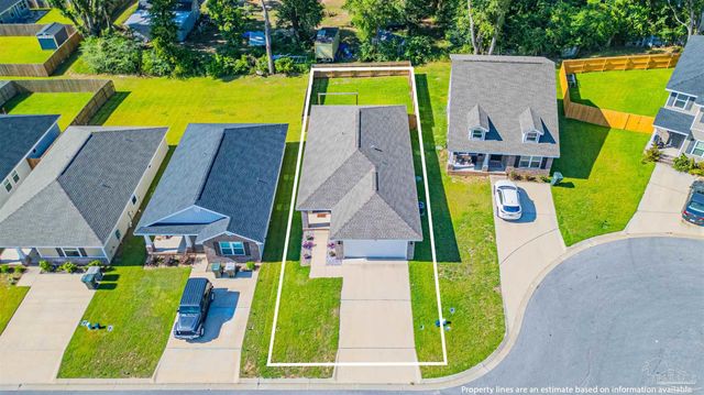 7081 Sonny Dr, Pensacola, FL 32504