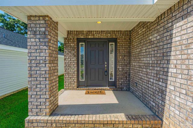 7081 Sonny Dr, Pensacola, FL 32504