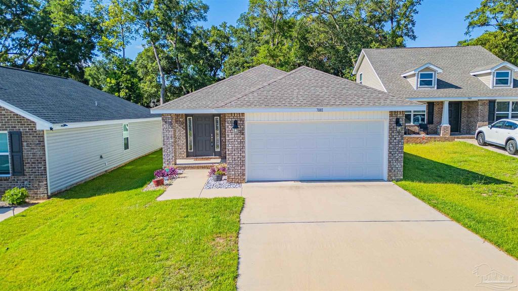 7081 Sonny Dr, Pensacola, FL 32504