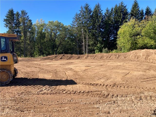 1202 Lake Point Drive, Webster, NY 14580
