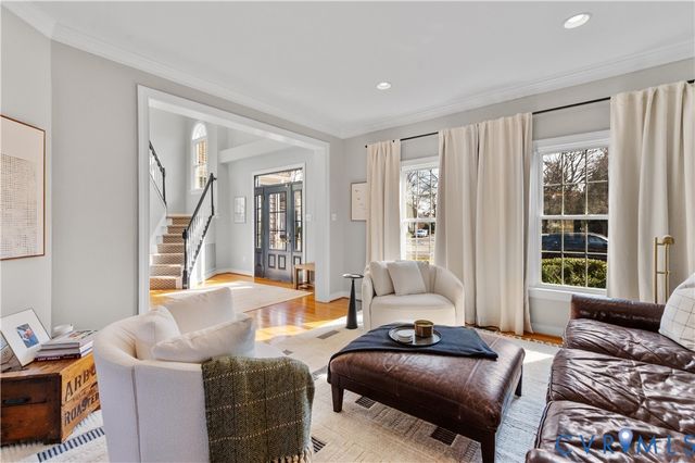 12145 Manor Park Dr, Glen Allen, VA 23059