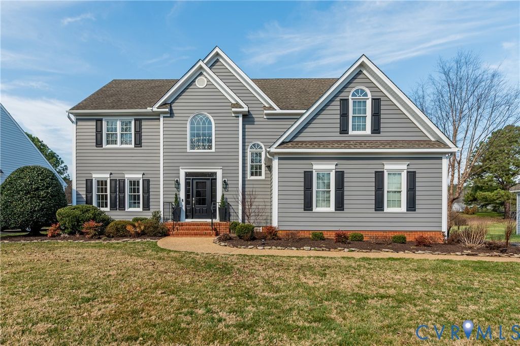 12145 Manor Park Dr, Glen Allen, VA 23059
