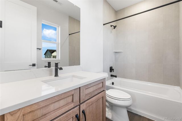 1250 Bridgefield Road, Castle Pines, CO 80108