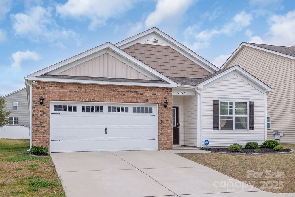 9037 Remnick Drive, Gastonia, NC 28056