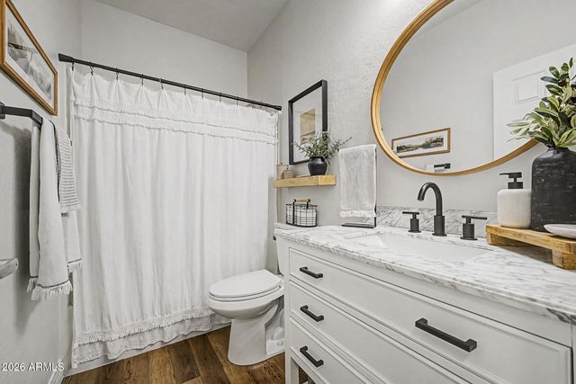 6792 W TETHER Trail, Peoria, AZ 85383