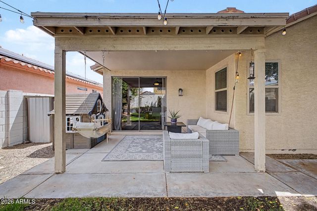 6792 W TETHER Trail, Peoria, AZ 85383