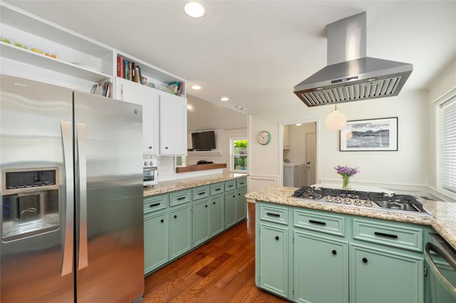 3030 Manila Lane, Houston, TX 77043