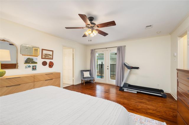 3030 Manila Lane, Houston, TX 77043
