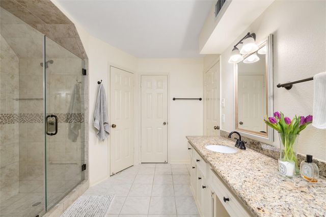 3030 Manila Lane, Houston, TX 77043