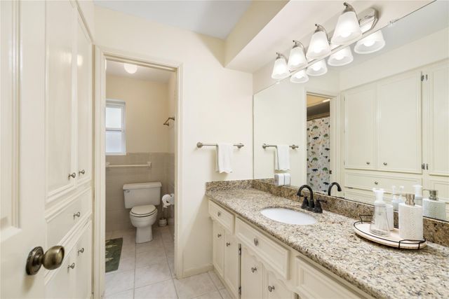 3030 Manila Lane, Houston, TX 77043