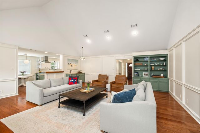 3030 Manila Lane, Houston, TX 77043