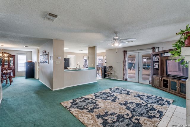 7143 Valewood View, San Antonio, TX 78240