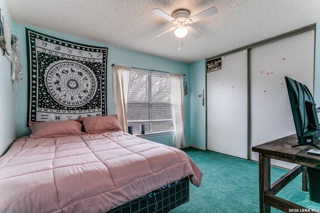 7143 Valewood View, San Antonio, TX 78240