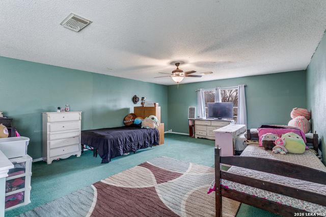 7143 Valewood View, San Antonio, TX 78240