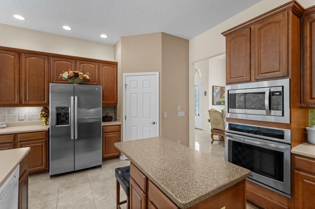 Image 15 of property listing at 64 CYPRESS BOULEVARD E, Homosassa, FL 34446