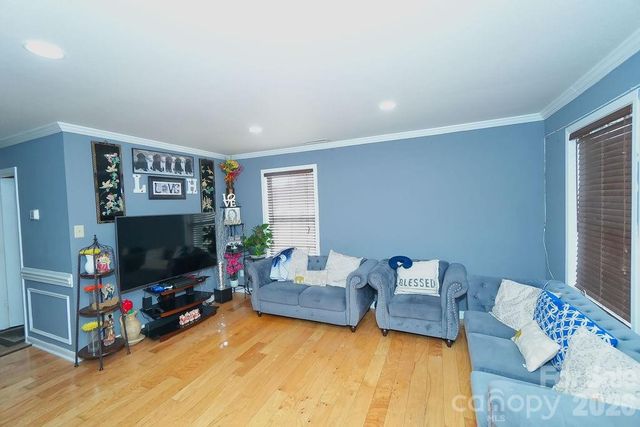 2443 Mint Thistle Court, Charlotte, NC 28269