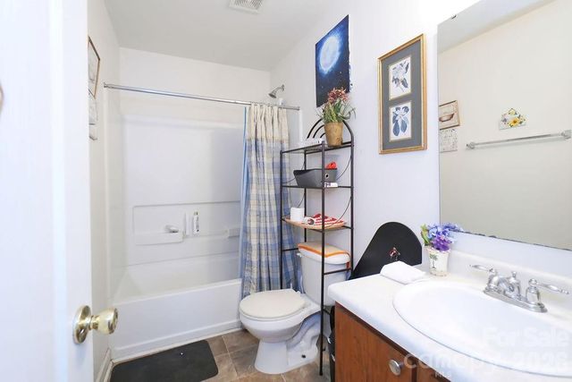 2443 Mint Thistle Court, Charlotte, NC 28269