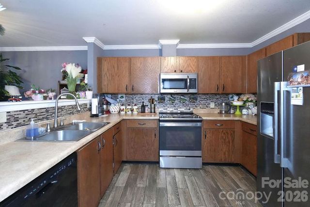 2443 Mint Thistle Court, Charlotte, NC 28269