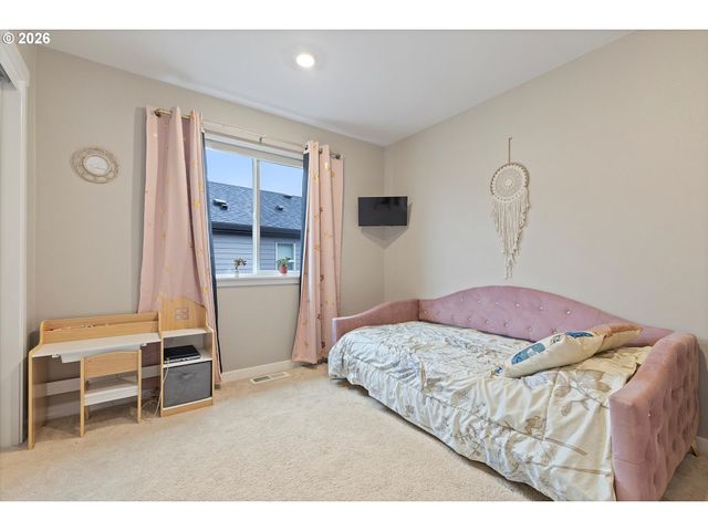 16542 Sw PERTH Rd, Portland, OR 97224