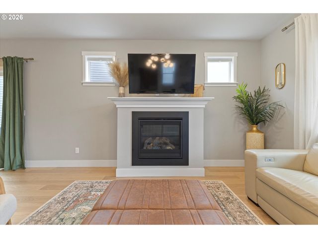 16542 Sw PERTH Rd, Portland, OR 97224