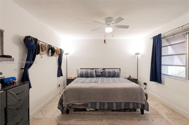 9490 SW 77th Ave N1, Miami, FL 33156