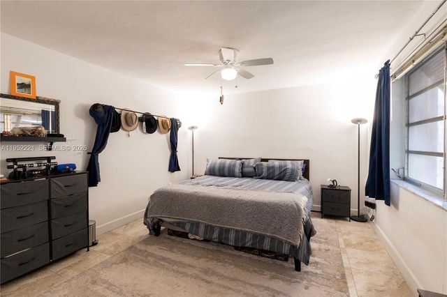 9490 SW 77th Ave N1, Miami, FL 33156