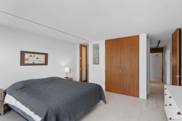 4944 Cass 604, San Diego, CA 92109