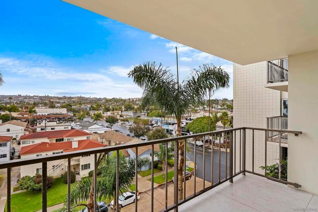 4944 Cass 604, San Diego, CA 92109