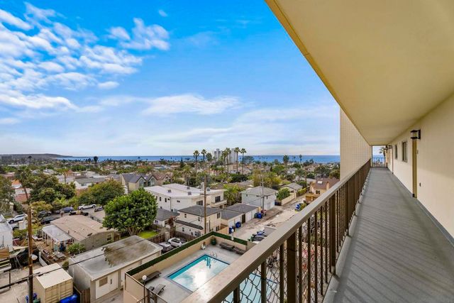 4944 Cass 604, San Diego, CA 92109