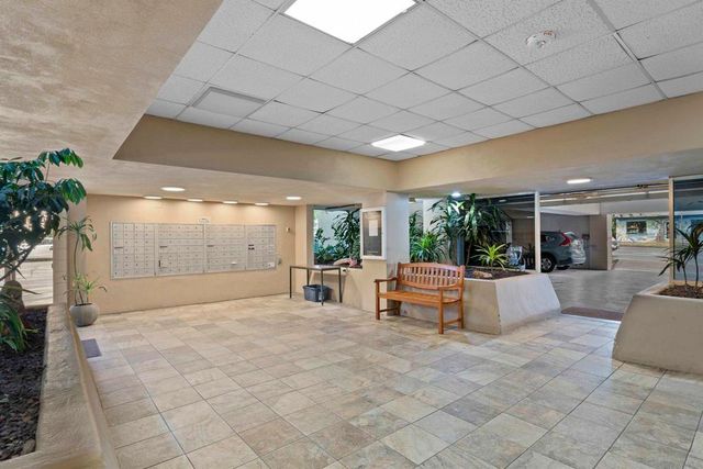 4944 Cass 604, San Diego, CA 92109