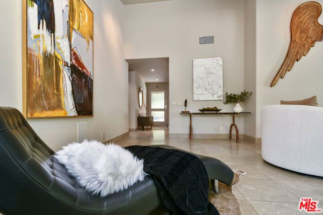 25700 Mulholland Highway, Calabasas, CA 91302