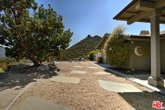 25700 Mulholland Highway, Calabasas, CA 91302