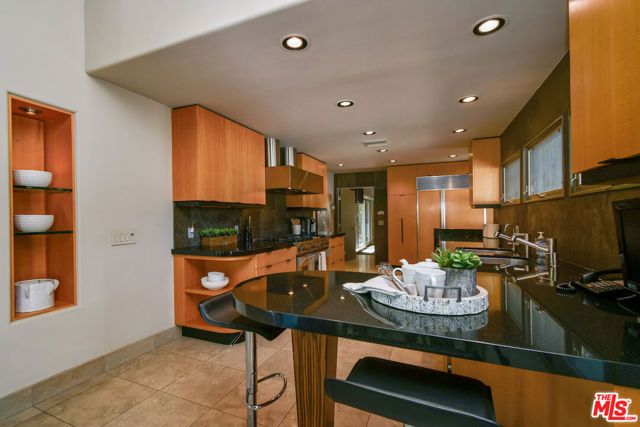 25700 Mulholland Highway, Calabasas, CA 91302