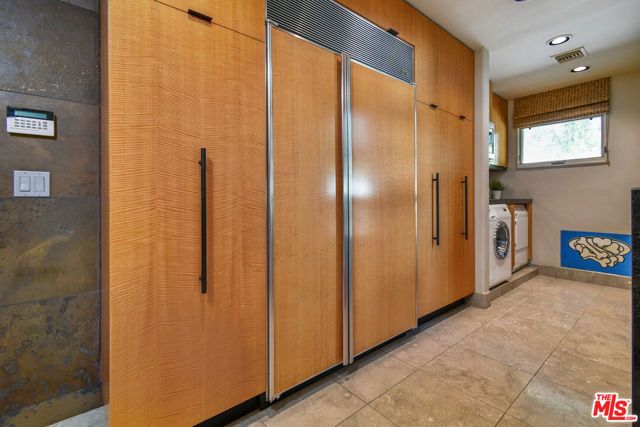 25700 Mulholland Highway, Calabasas, CA 91302