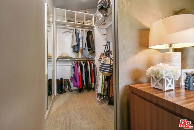 25700 Mulholland Highway, Calabasas, CA 91302