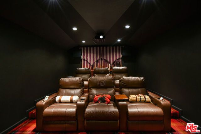 25700 Mulholland Highway, Calabasas, CA 91302