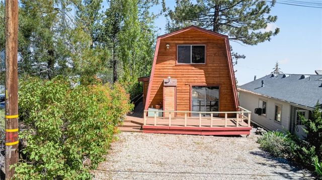 2068 Slippery Elm, Wrightwood, CA 92397